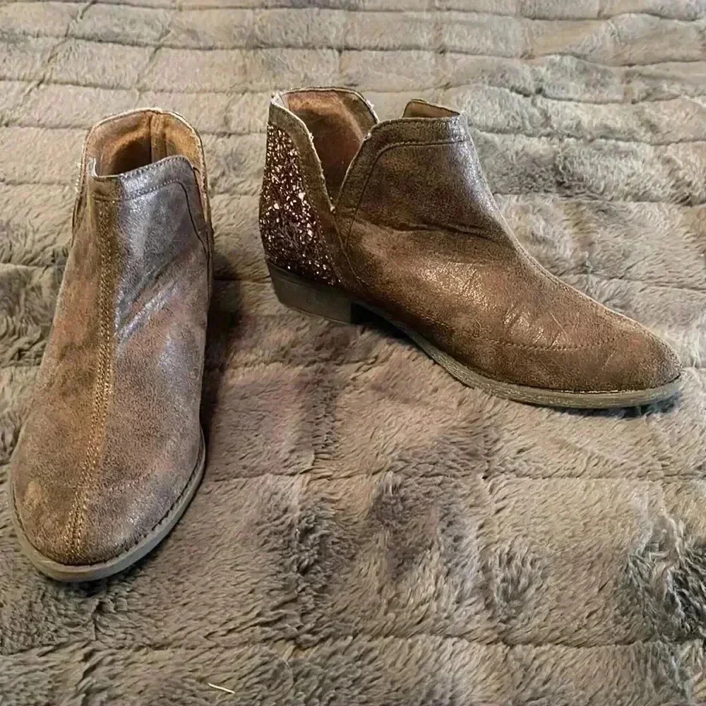 ♥️♥️ Justice boots with glitter Heel